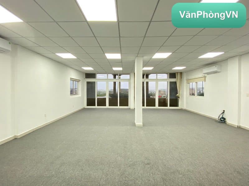 Diamond House Office thumbnail 3