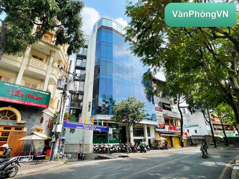 Saigon Building 1 thumbnail 2