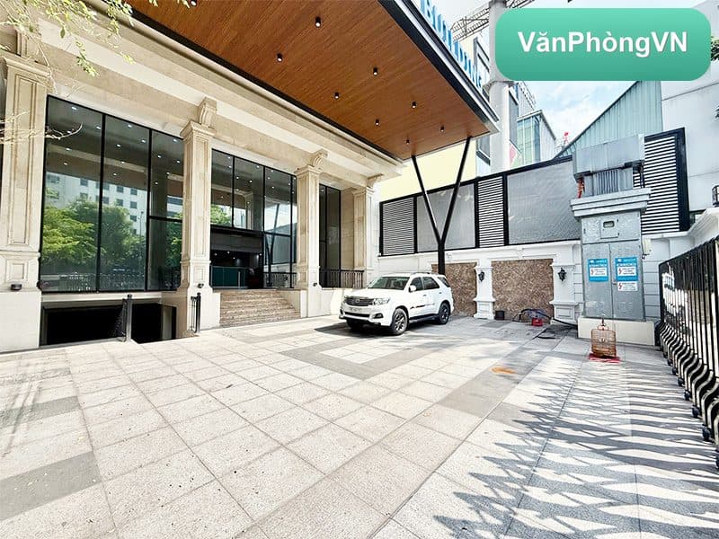 TLE Building thumbnail 5