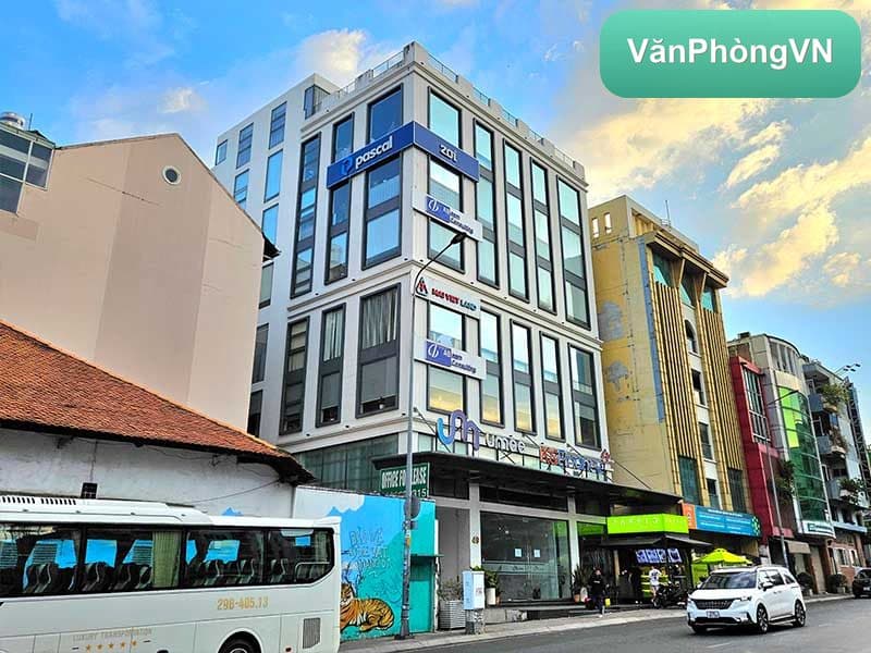 Queen Building thumbnail 2