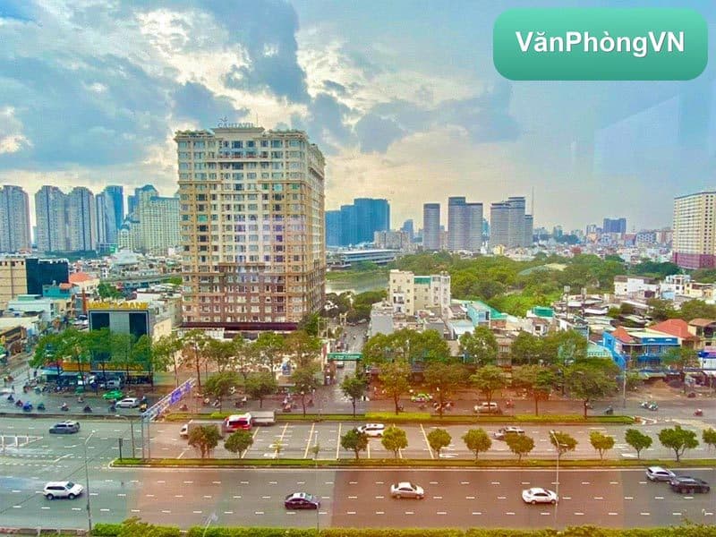 CII Tower thumbnail 10