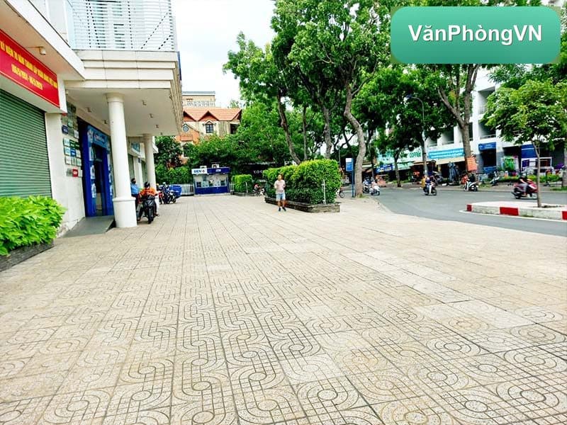 Lữ Gia Plaza thumbnail 3