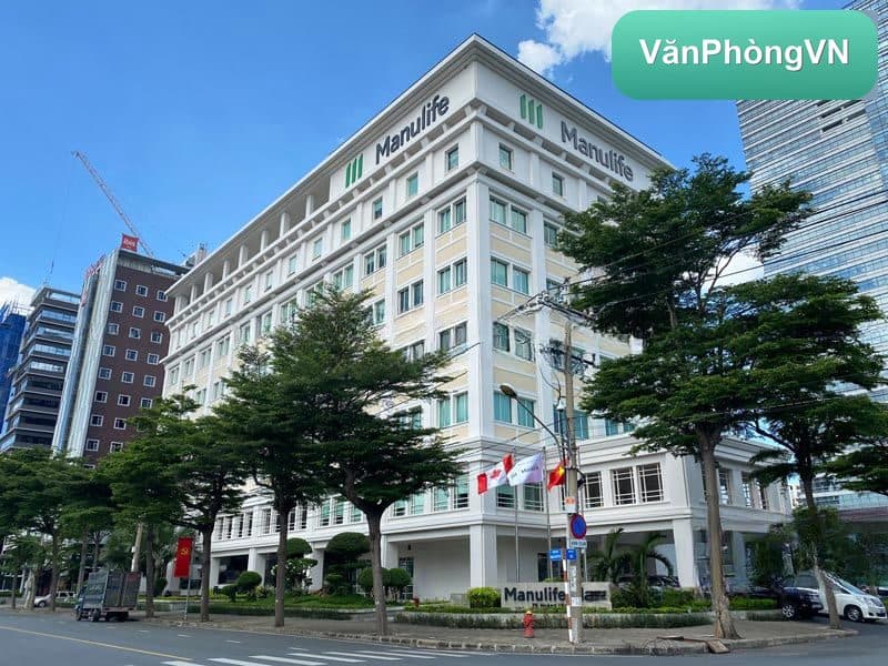 Manulife Plaza thumbnail 2