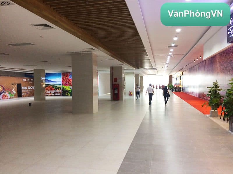 Republic Plaza thumbnail 5