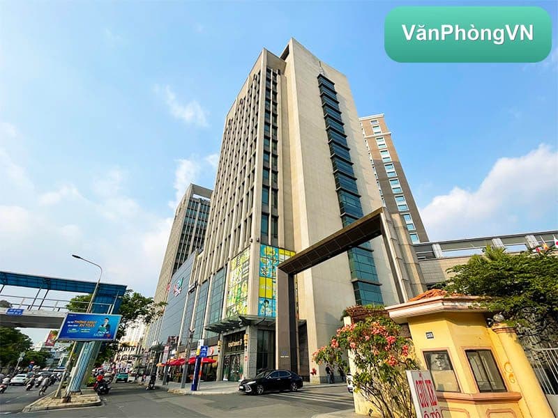 Royal Centre Tower thumbnail 2