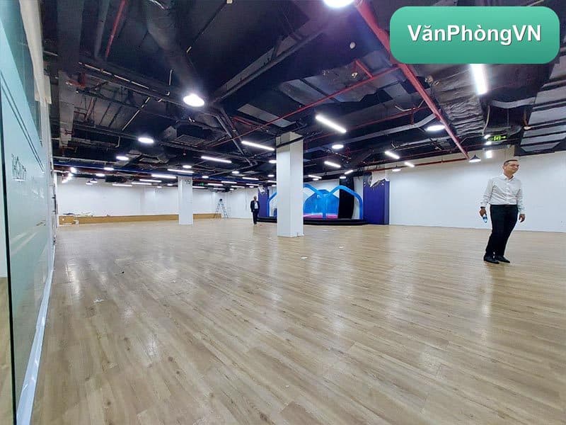 Saigon Mall thumbnail 6