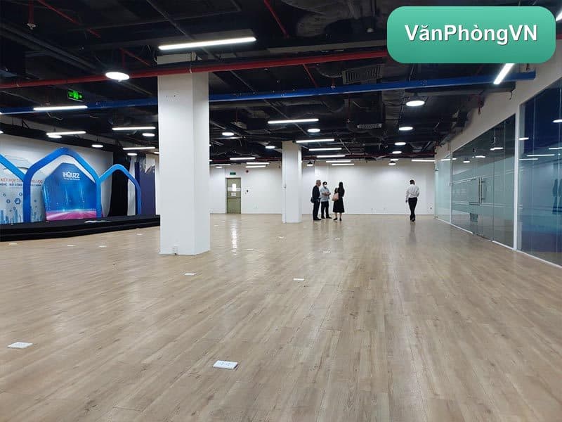 Saigon Mall thumbnail 8