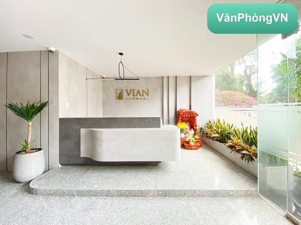 Vian Tower thumbnail 3