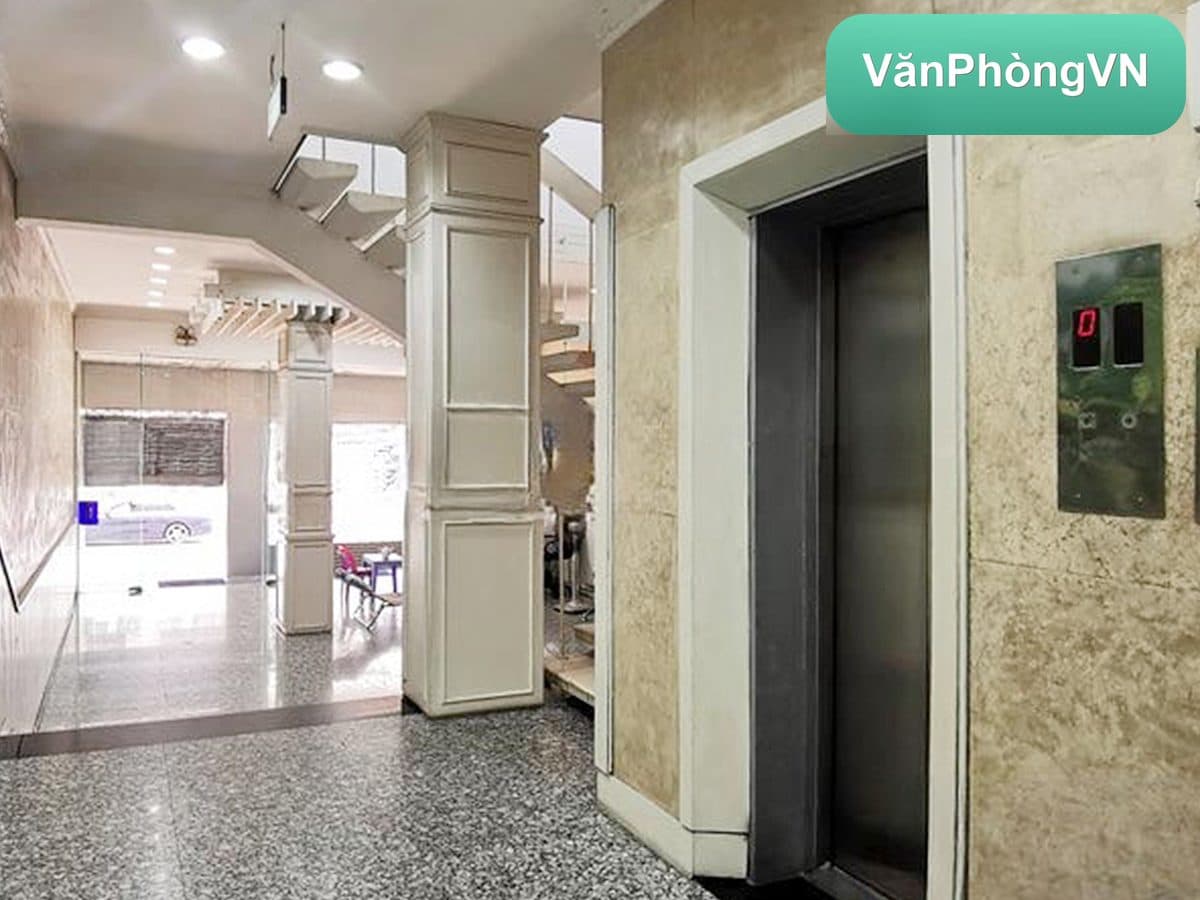 VAR Building thumbnail 5