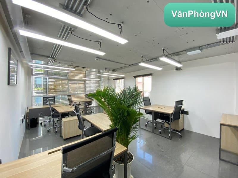 W Business Center thumbnail 3