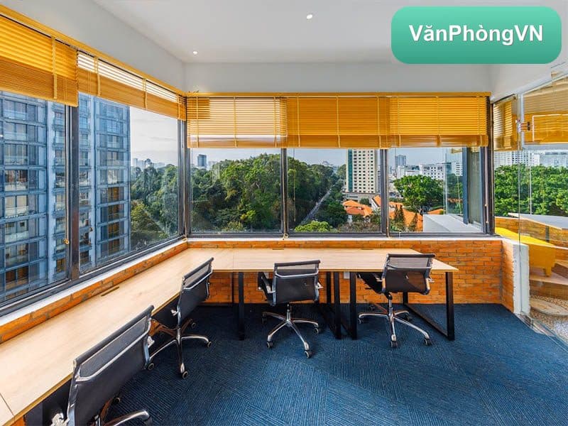 W Business Center thumbnail 4