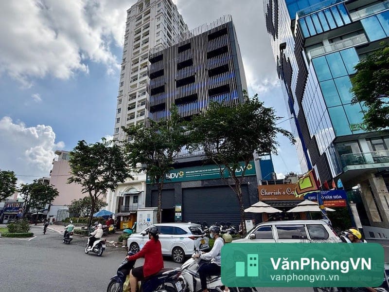 288 Bến Vân Đồn thumbnail 3