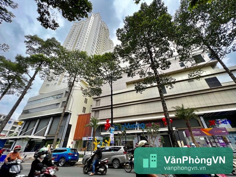Hùng Vương Plaza thumbnail 2