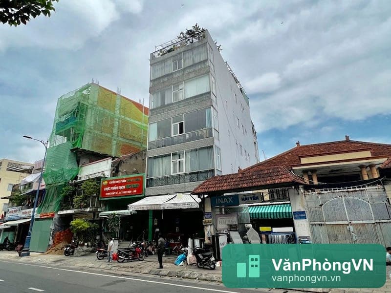 Vadoland Building thumbnail 3