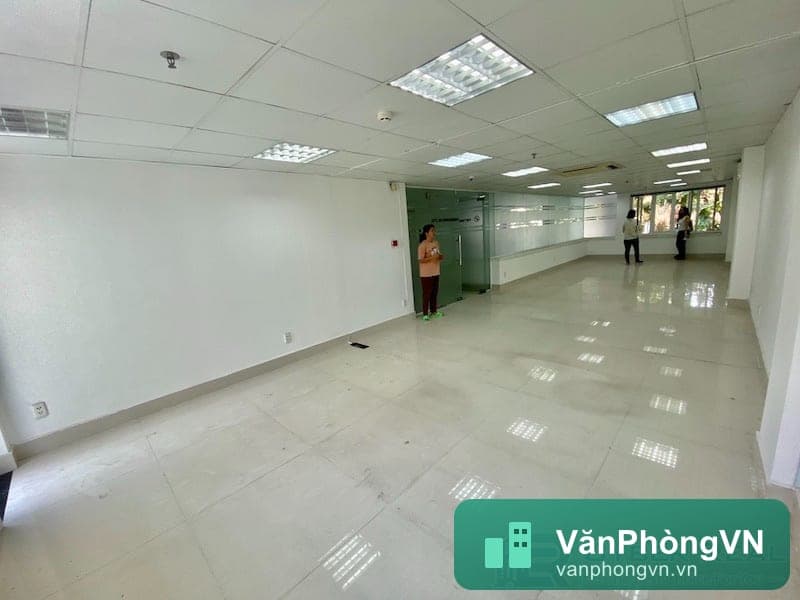 Xuân Thủy Building thumbnail 6